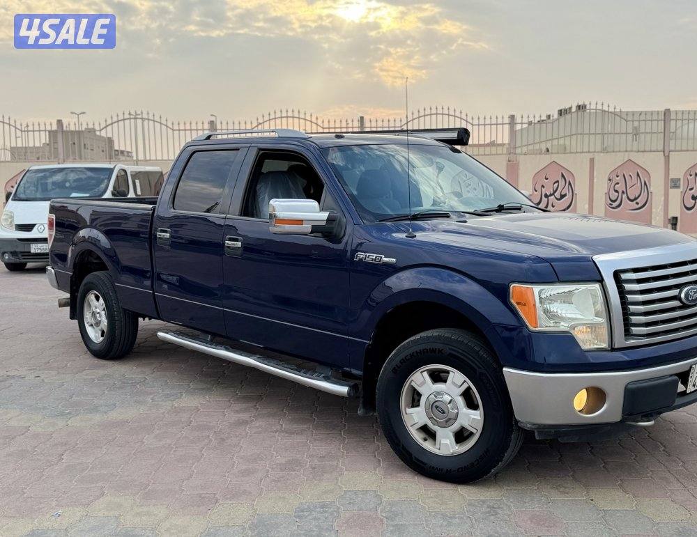 للبيع وانيت فورد F-150 بحالة نادرة6