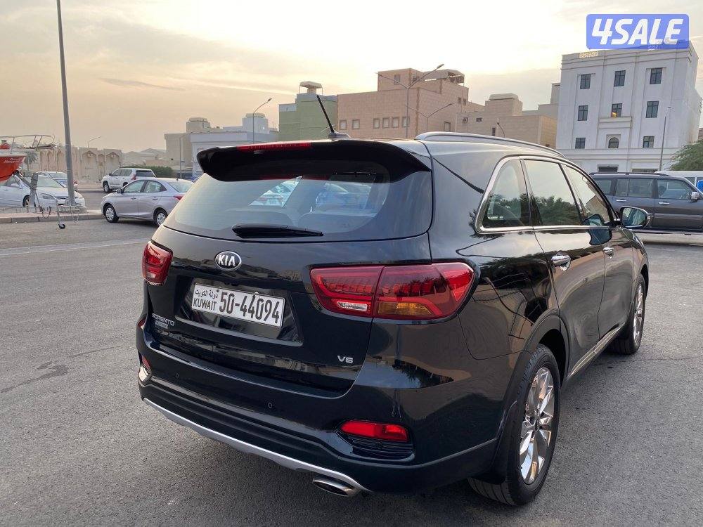 سورينتو 2018 بانوراما بحاله ممتازه شرط الفحص2