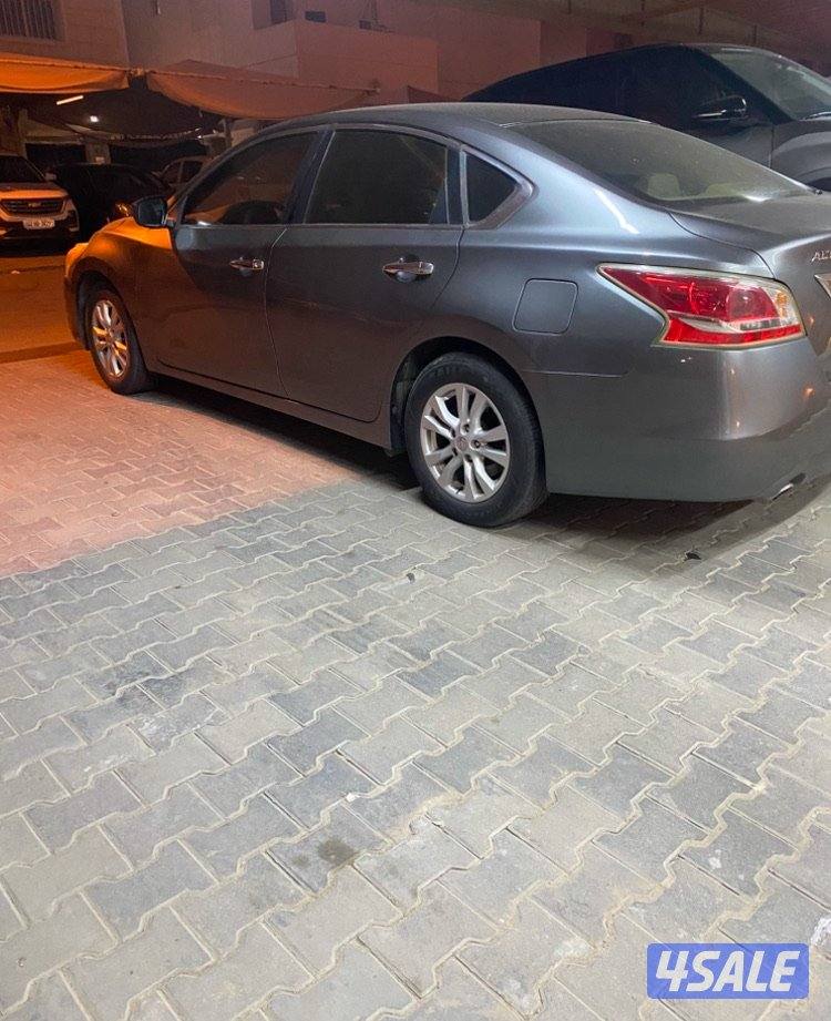 نيسان  . التيما موديل 20143