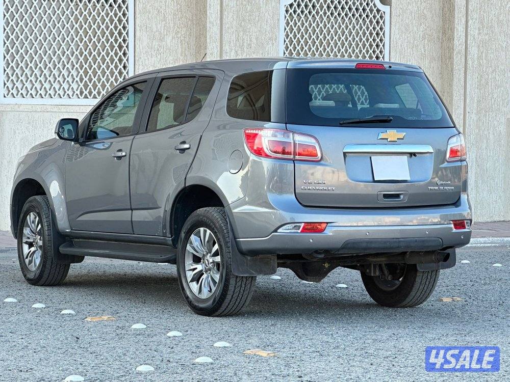 شيفروليه بليزر 
موديل 2020 
6 سلندر 
عداد: 36 الف5