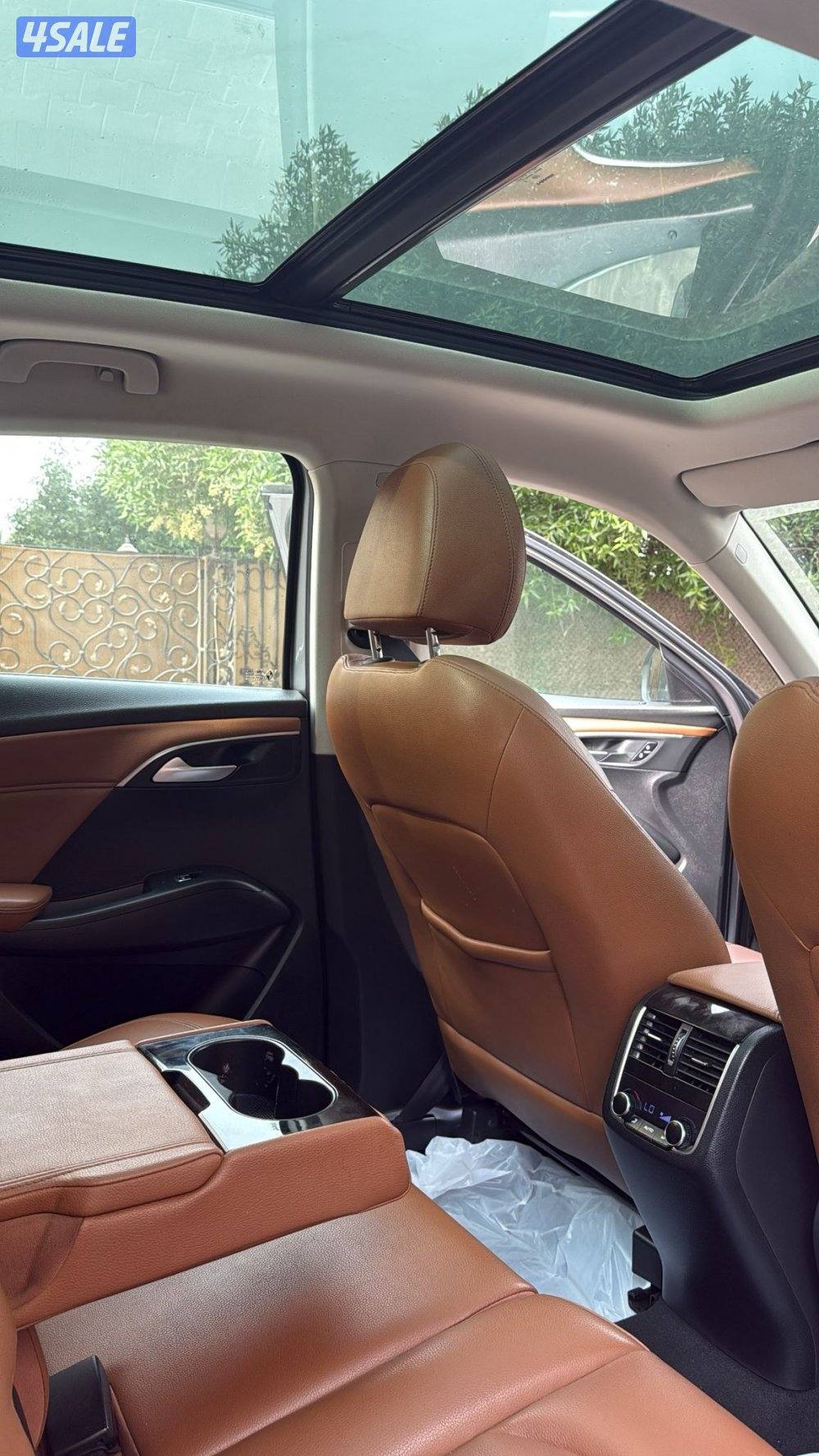 لبيع بورجوارد BX7 2020 شرط الفحص صبغ الوكاله بانوراما فل ابشن4