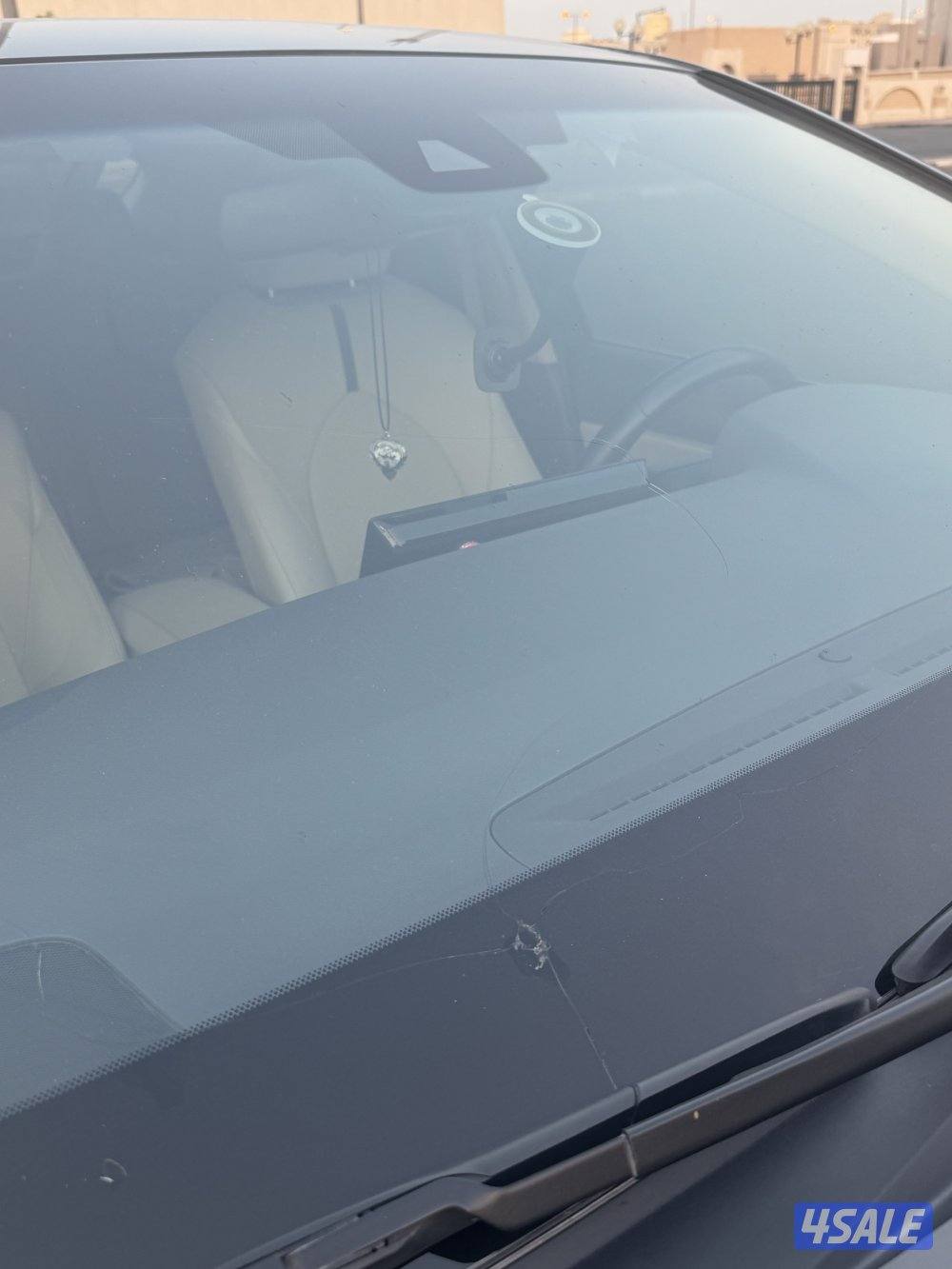 كامري 2024 برونزي ليمتد ادشن0