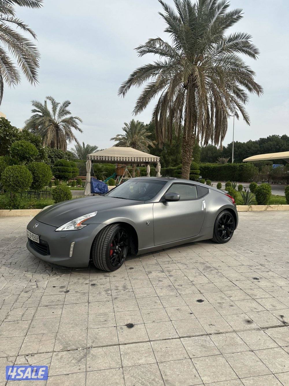 بيعه سريعه ٢٠١٣ زد ٣٧٠ قير عادي2