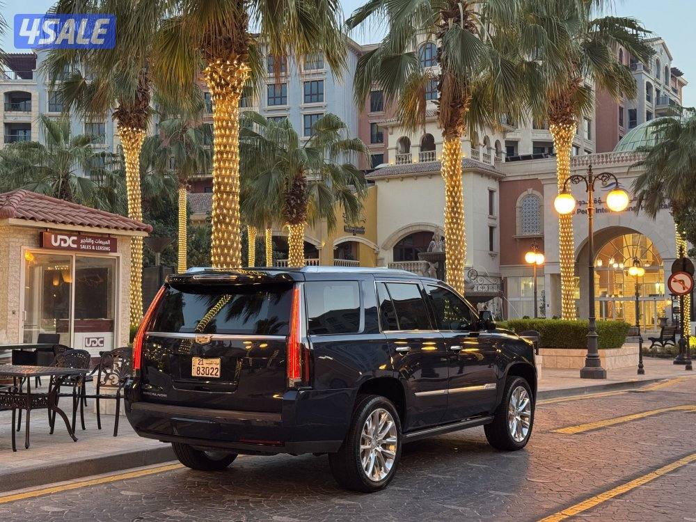 للبيع اسكاليد 2019 ماشي 95 الف0