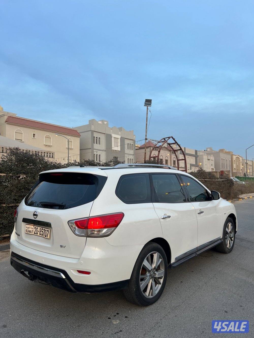 للبيع باثفندر 2013 وارد البابطين الفل1