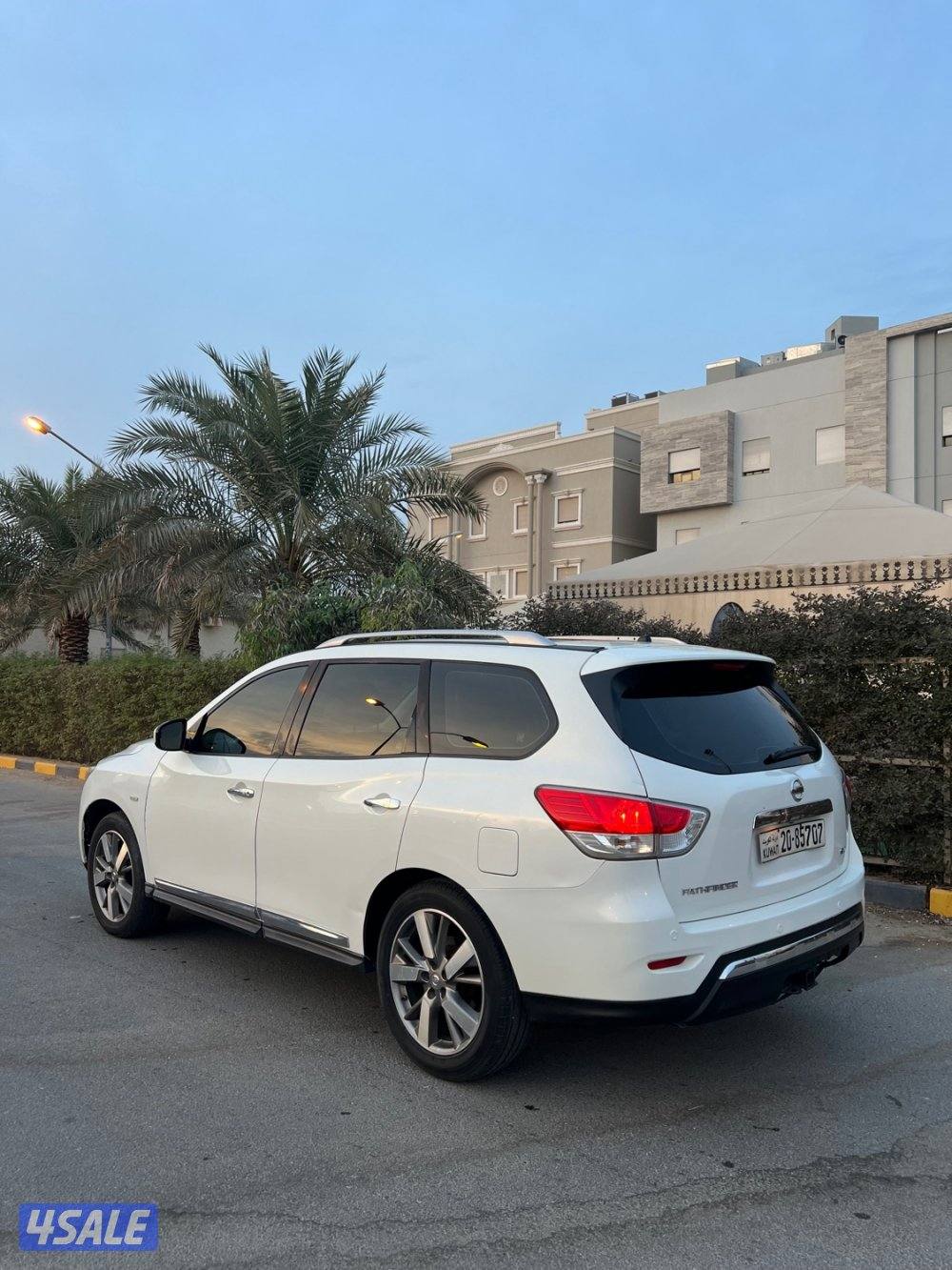 للبيع باثفندر 2013 وارد البابطين الفل2