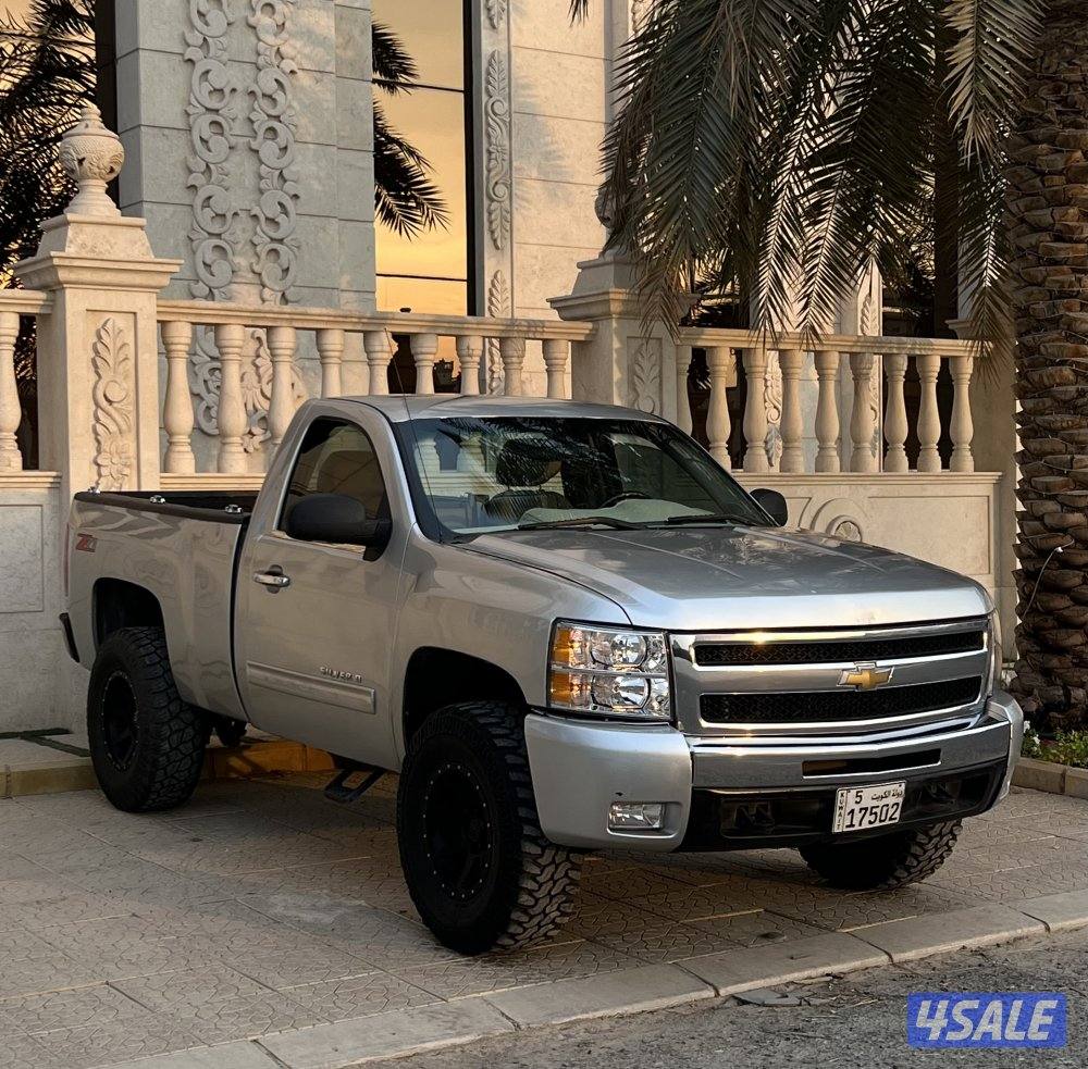 للبيع سلفرادو LT0