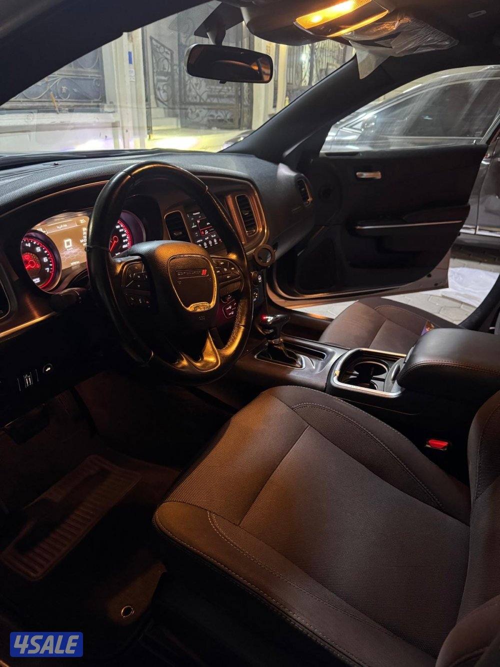 للبيع شارجر 20183