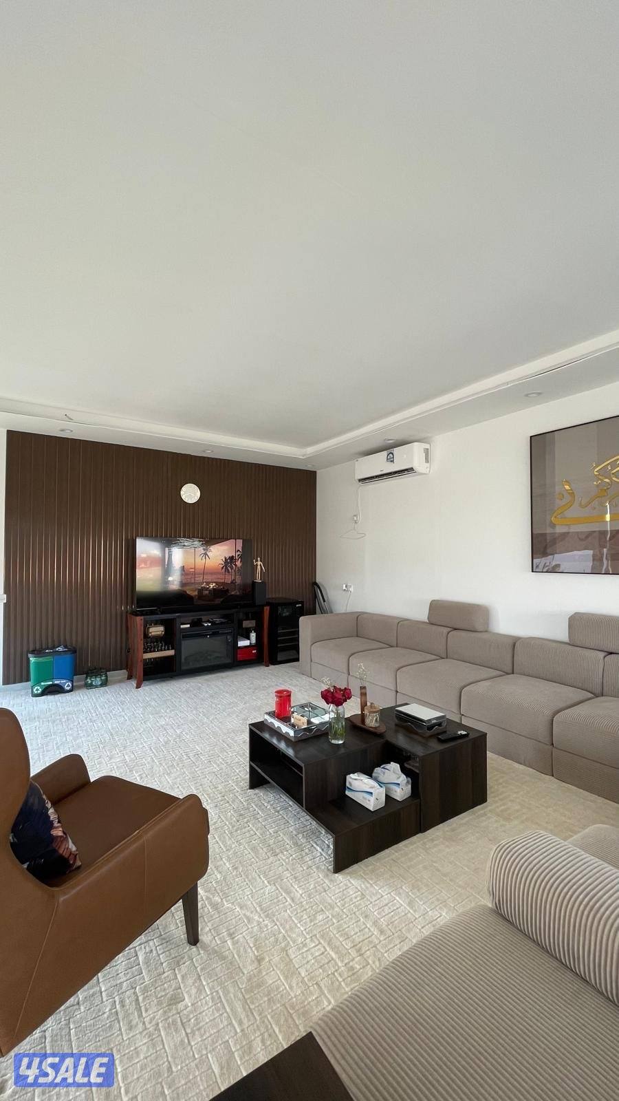 للإيجار مزرعه يومي وأسبوعي بالعبدلي قريبه من جميع الخدمات جديده13