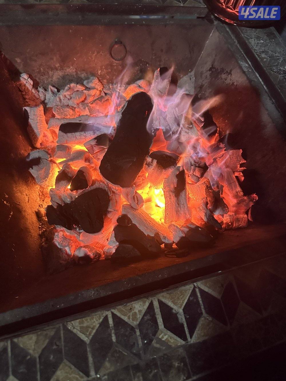 يوجد حطب سمر وحطب زيتون وفحم افريقى البقره وفحم سداسى كرتون شرط الجوده7