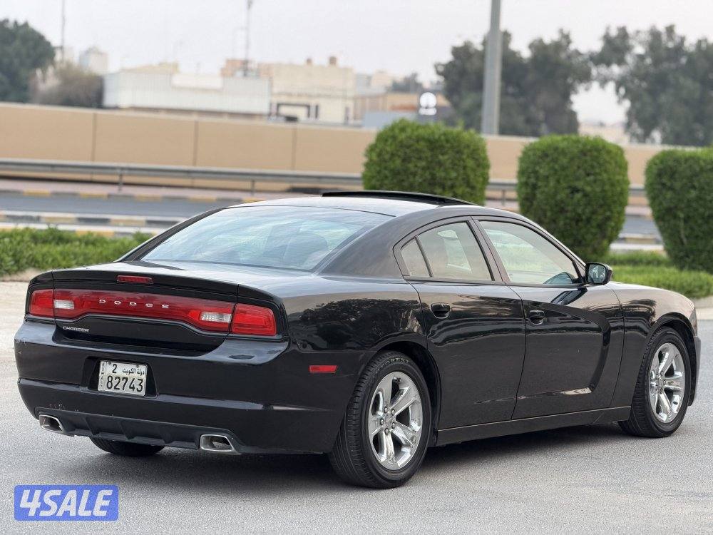 دودج تشارجر 2012 بحالة الوكالة4