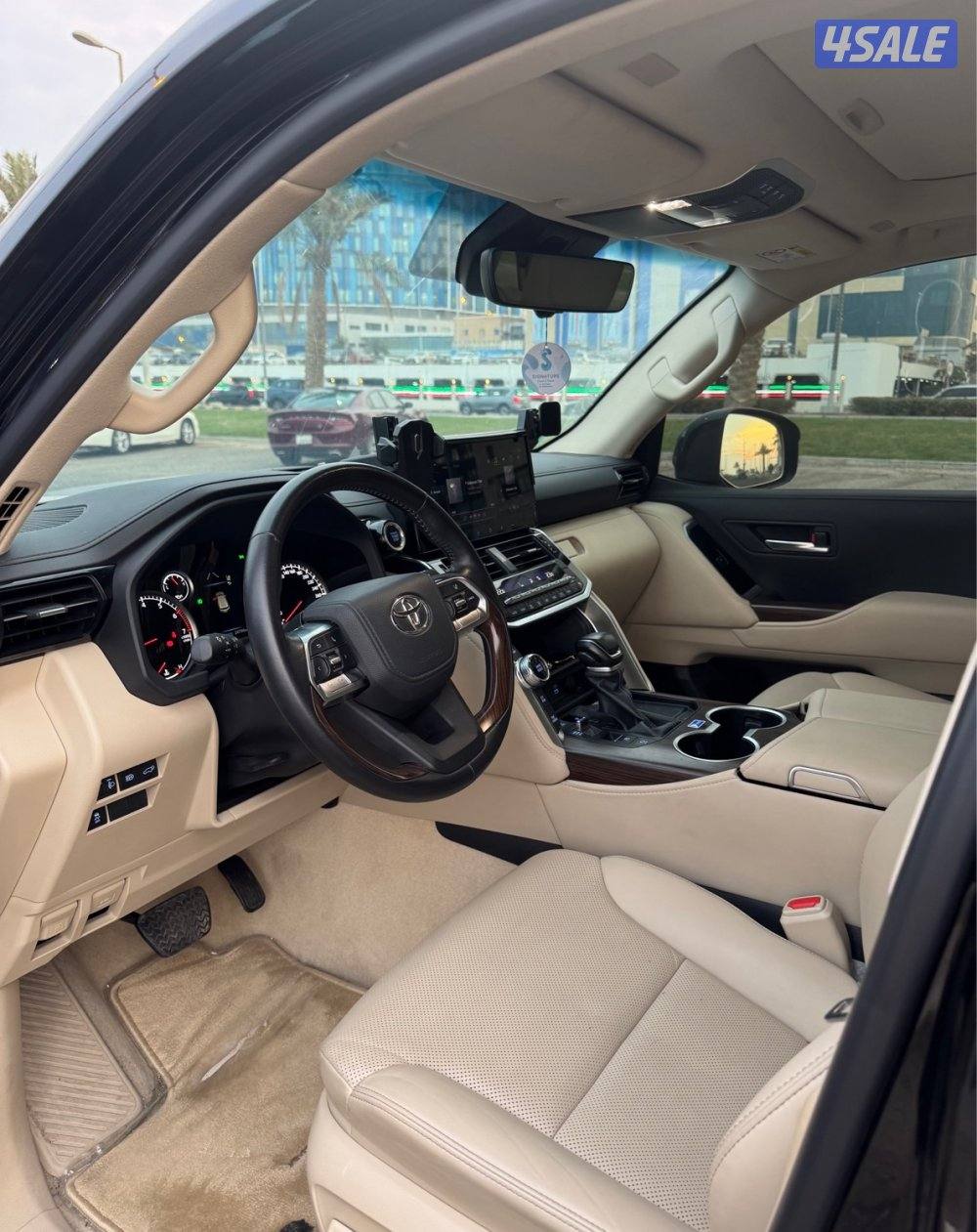 لاندكروزر - 20246