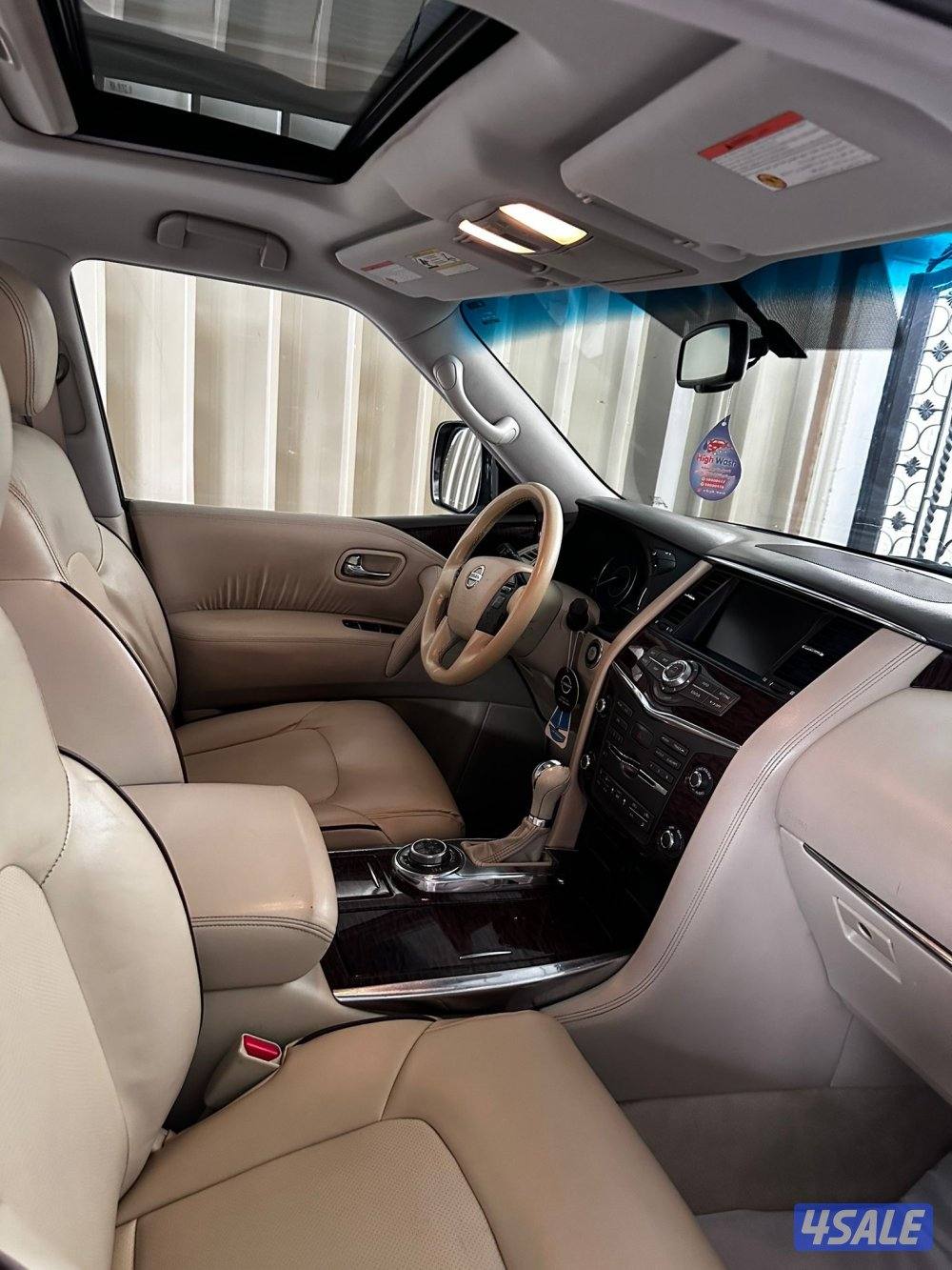 للبيع باترول 2013 SE ٦ سلندر كشنات جلد فتحة شاشات خلفية رنقات ٢٠0