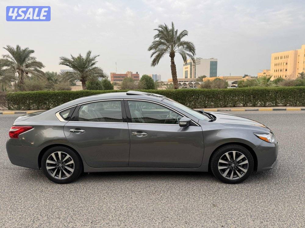 للبيع التيما موديل 2017 وارد الوكاله3