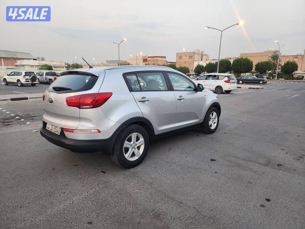 سبورتاج موديل 2016 ماشي ١٩٠ الف صبغ الوكالة وشرط الفحص بالكامل1