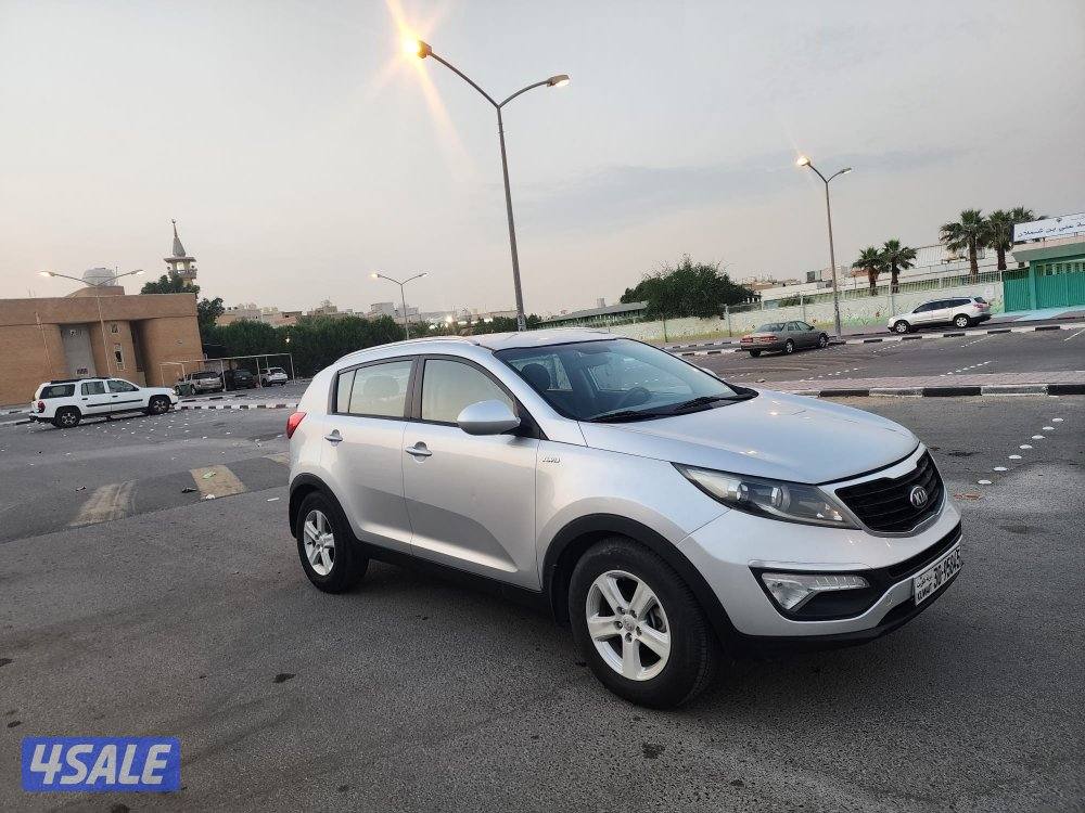 سبورتاج موديل 2016 ماشي ١٩٠ الف صبغ الوكالة وشرط الفحص بالكامل3