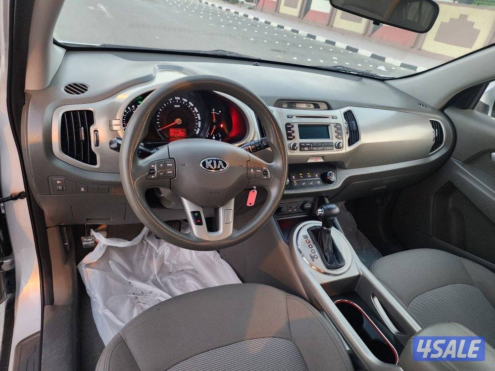 سبورتاج موديل 2016 ماشي ١٩٠ الف صبغ الوكالة وشرط الفحص بالكامل2