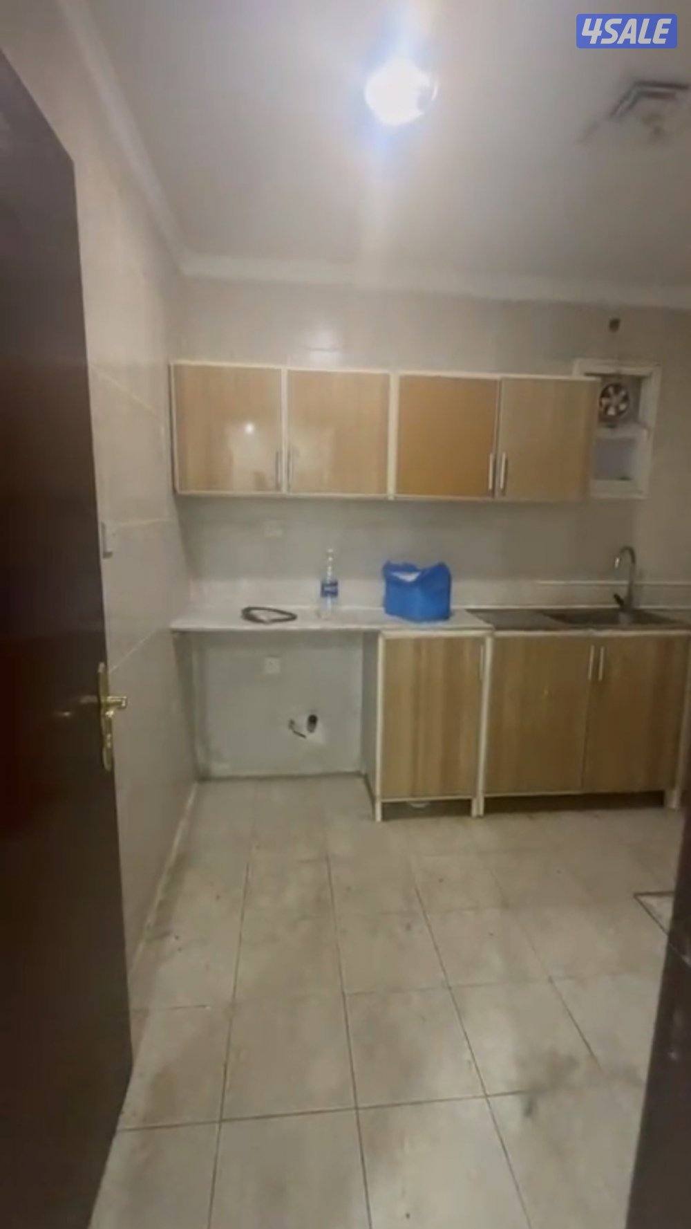 شقة غرفتين وصاله حولي قطعة 121