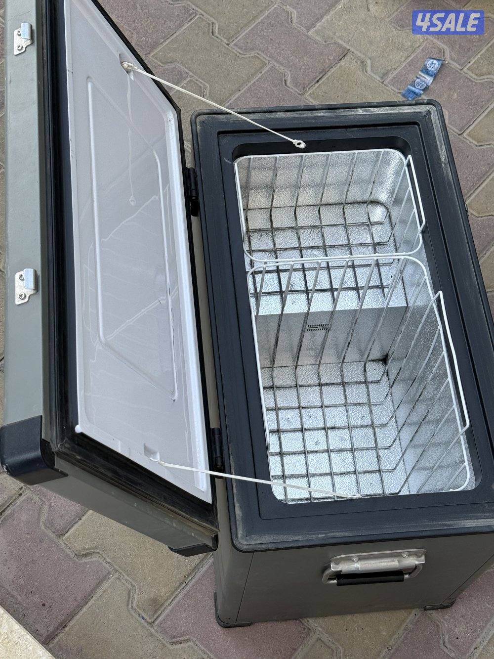 للبيع ثلاجه ايسكو الرميح 45 لتر تثليج تبريد كل مافيها سليم1