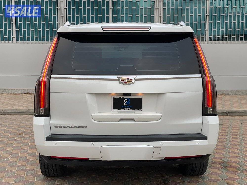 📍كاديلاك اسكاليد بلاتينيوم اعلى فئة 2017 ❗️4