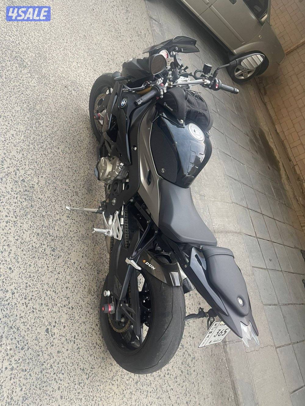 للبیع سیکل بی ام مودل ۲۰۱۵ s1000r شرط الفحص ماشی ۱۹۰۰۰الف نظیف جدآ2