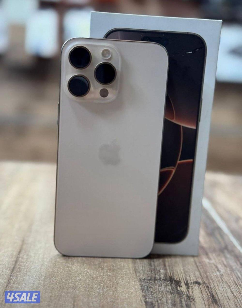 ايفون 16 بروماكس بحالة كالجديد بطاريه 100%0