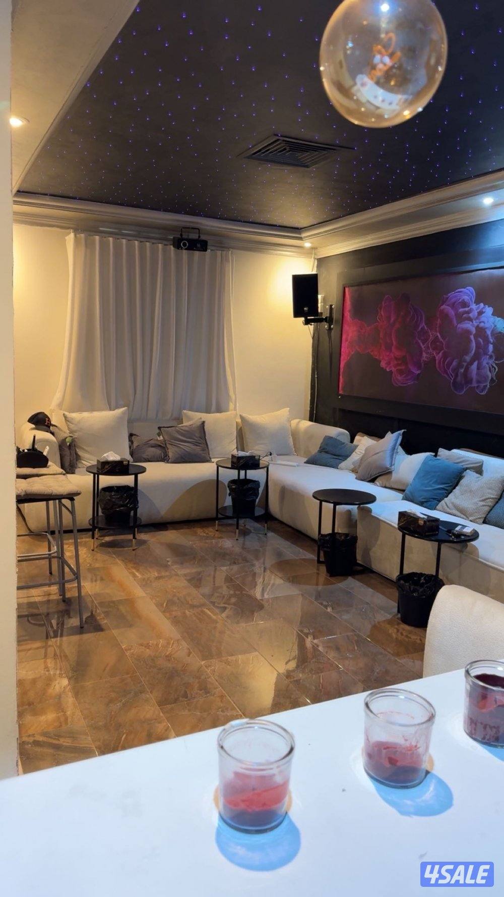 شقه غرفه وصاله مجهزه بالكامل سماعه وروز فبلر شغل متعوب عليه الخلو9002