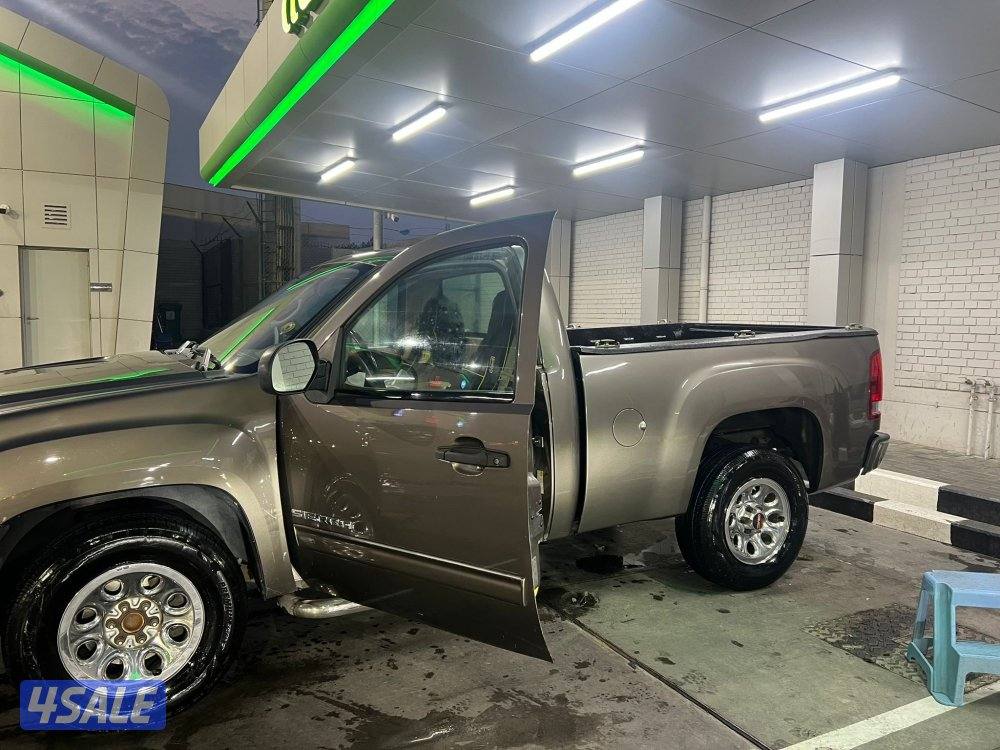 للبيع سيرا موديل ٢٠١٢ بحالة ممتازة1