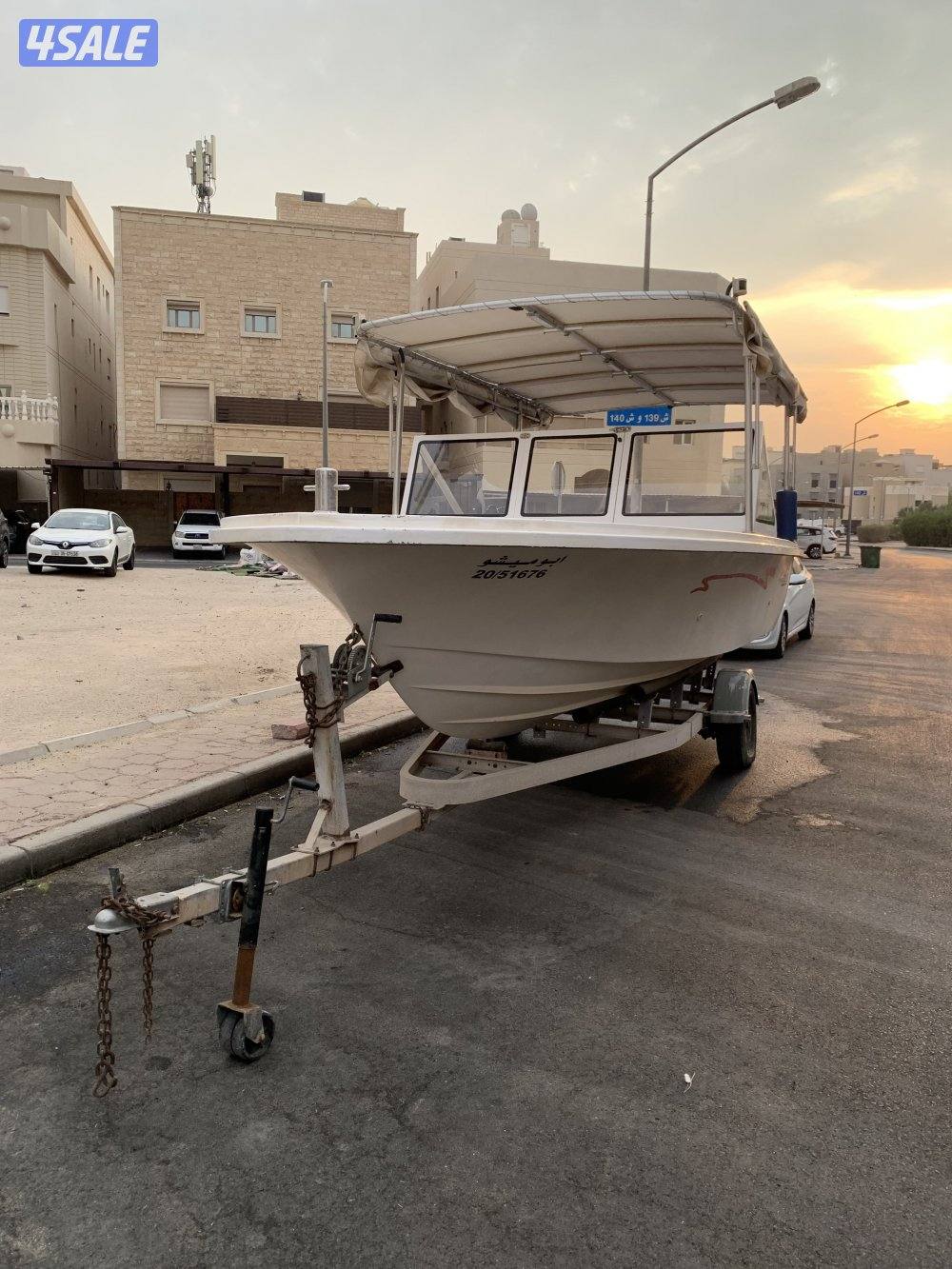 للبيع عماني 20 قدم مكينه 2007