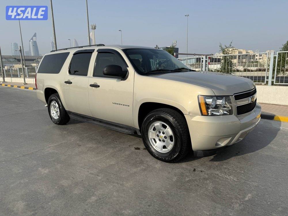 للبيع سوبربان موديل ٢٠١٠ بحالة ممتازة0