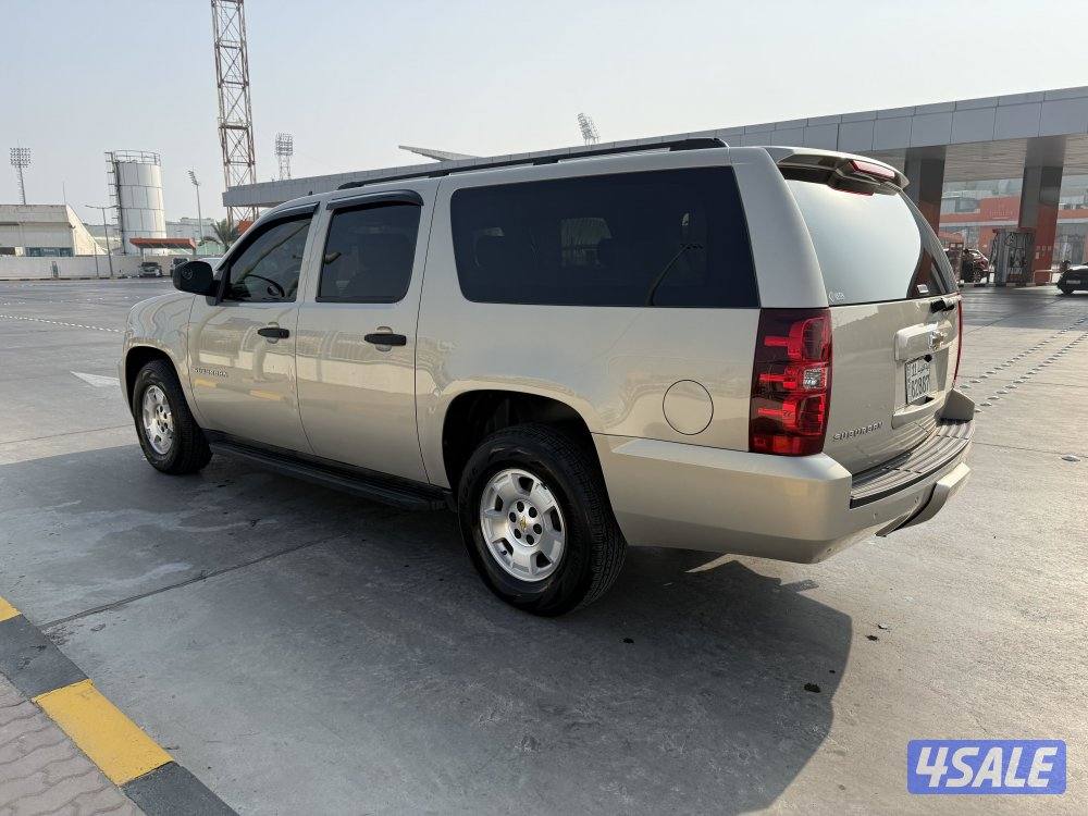 للبيع سوبربان موديل ٢٠١٠ بحالة ممتازة4