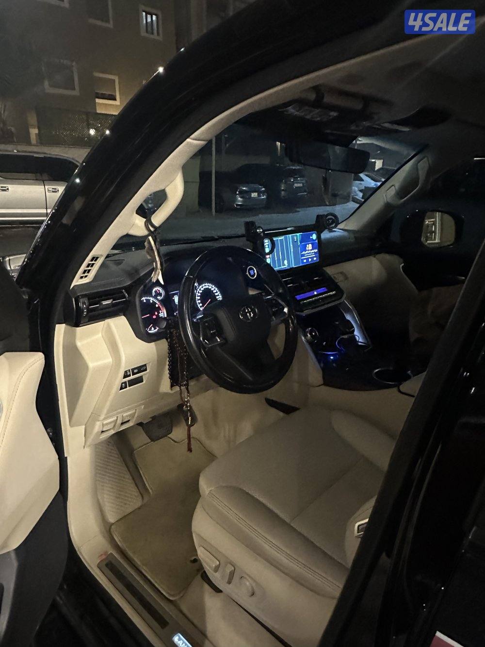 لاندكروزر 2022 ايرو اس من غير تيربو4