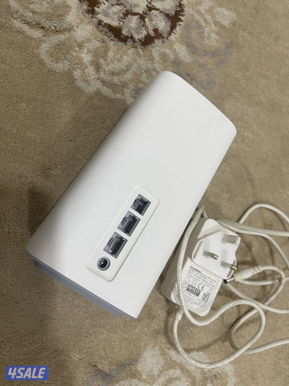 راوتر هواوي برو 4 نظيف وشغال تمام 5g فايف جي مع الشحن الاصلي1