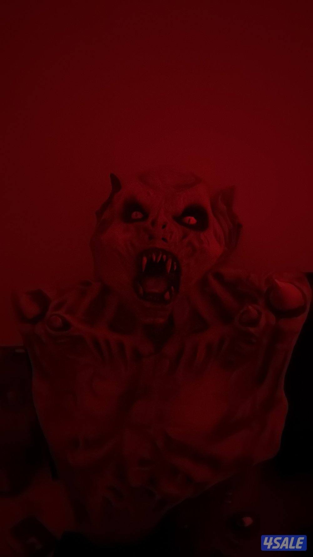 قناع بيت المسكون نسخه 2015 اصدار القناع 1970 القناع اصلي تواصل واتساب3