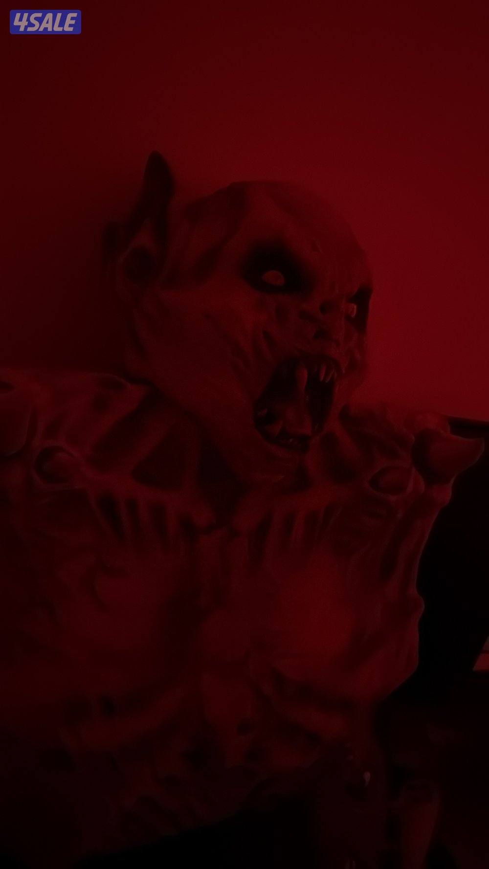 قناع بيت المسكون نسخه 2015 اصدار القناع 1970 القناع اصلي تواصل واتساب4