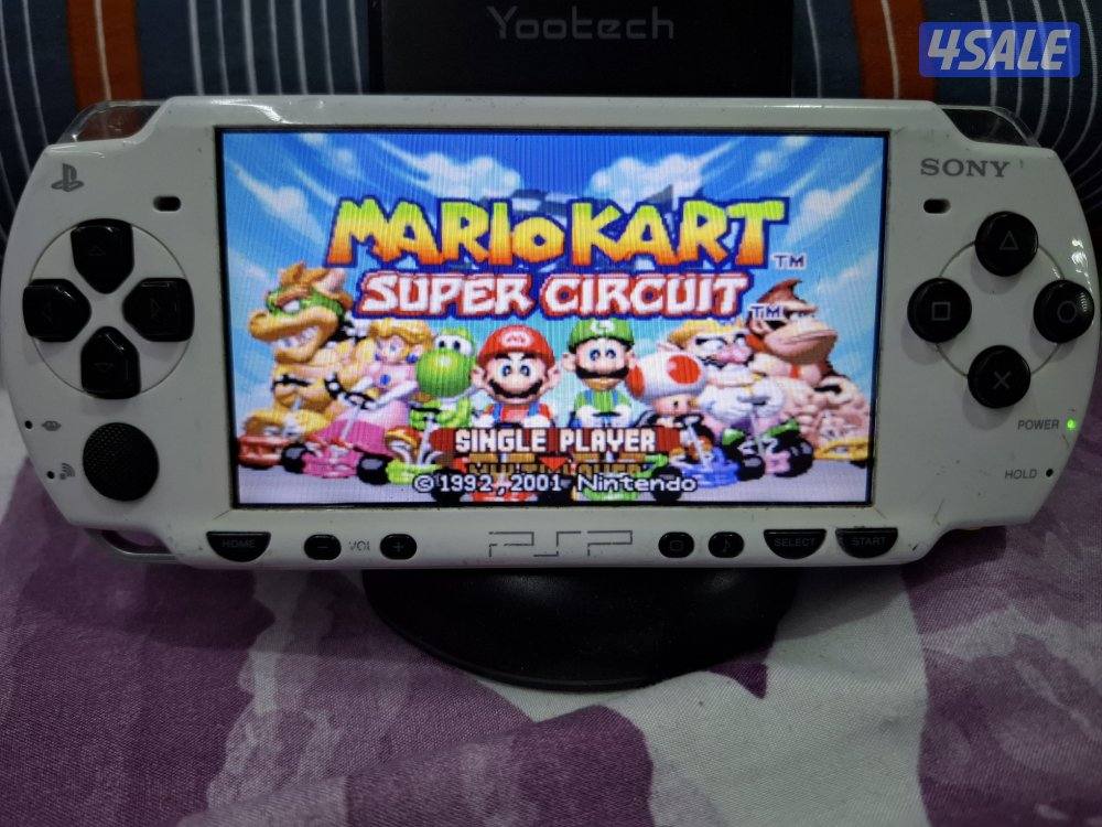 PSP SLIM P2000 WHITE/BLACK COLOR 4GB SD CARD 35GAMES7