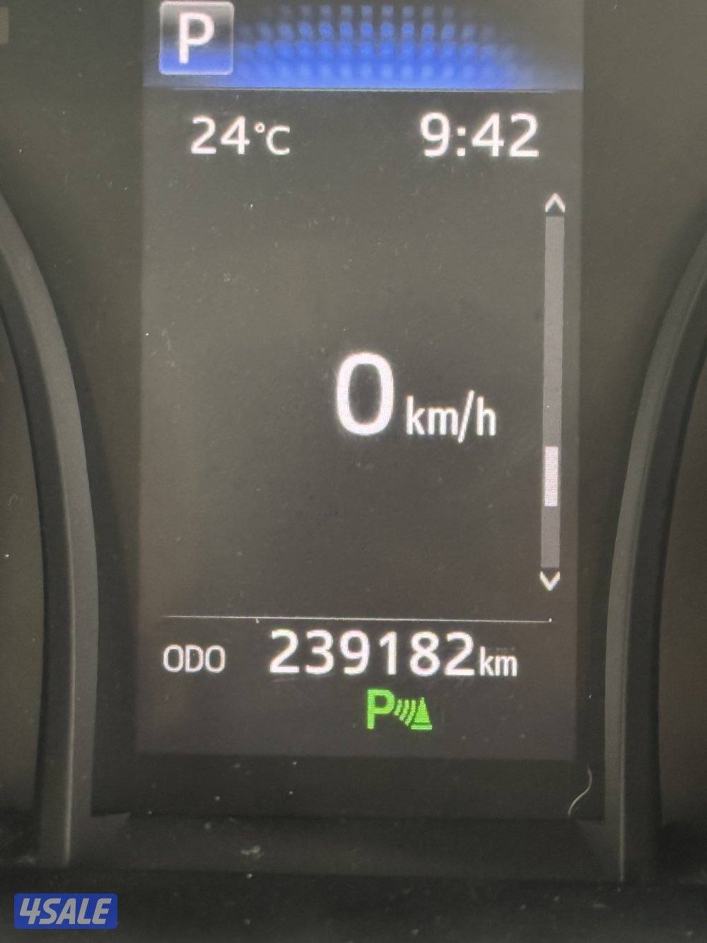 كامري 2020  كاملة المواصفات قابل للمساومه الفحص مع الصور5