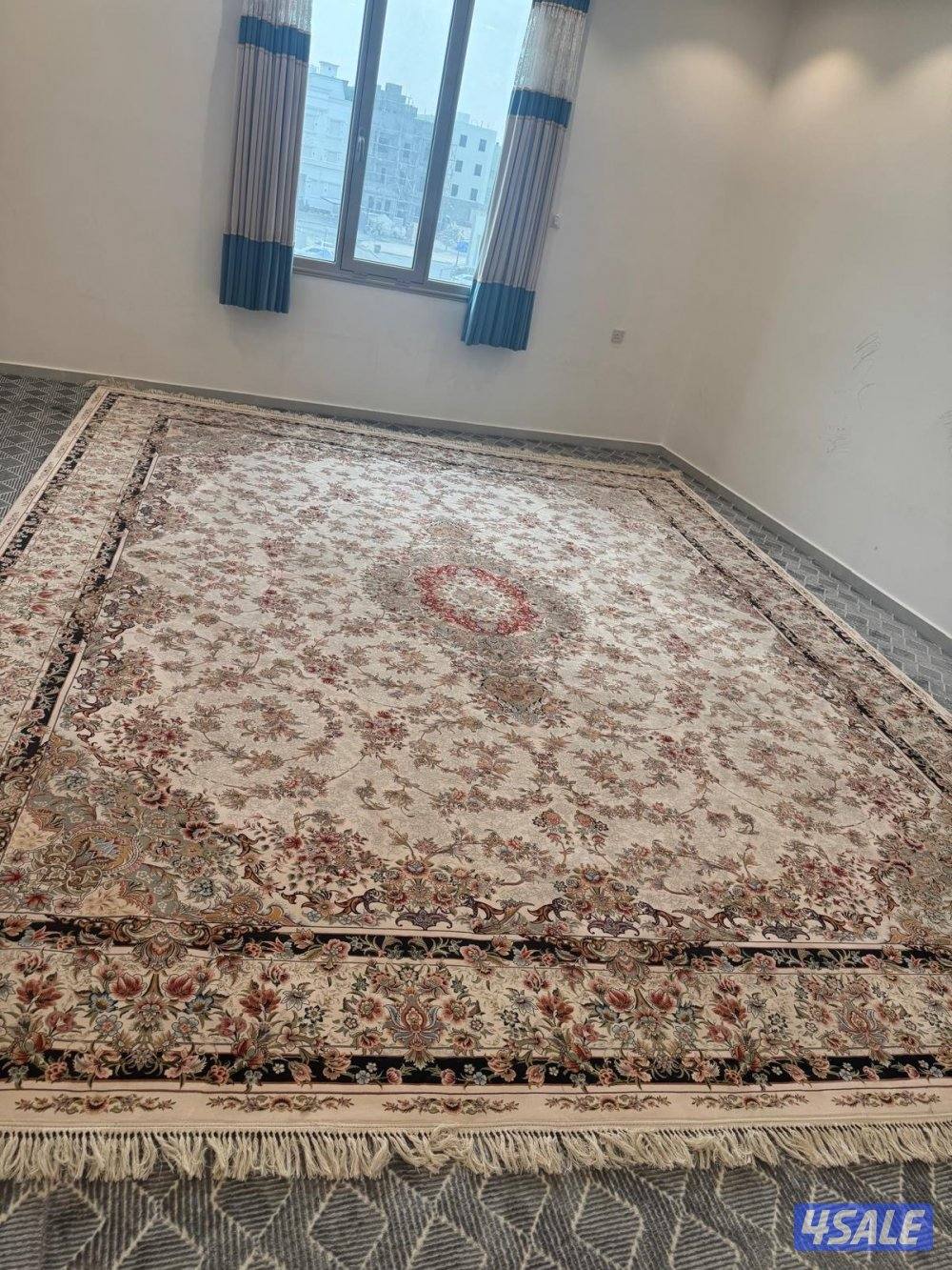 سجادة ٥/٤ ايرانية جديدة0