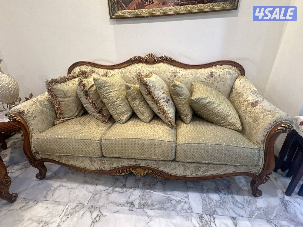 طقم كنب للبيع0