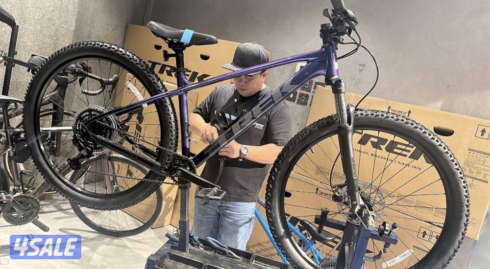 Trek Marlin5 Medium new not used0