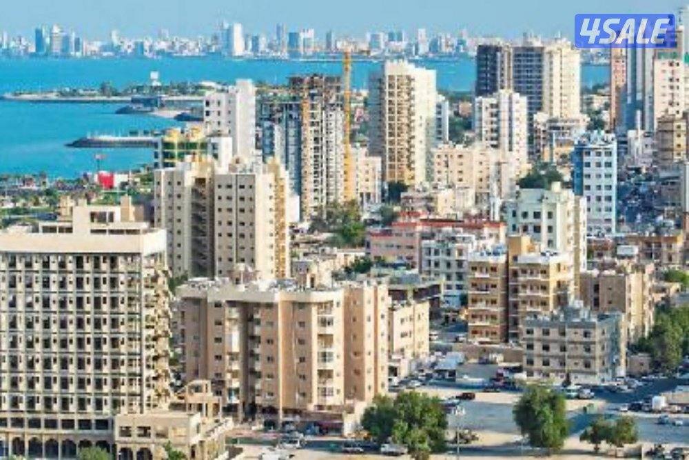 للبيع قسيمة أشبيلية دورين قطعة ٢ مساحة ٤٠٠م٢ بطن وظهر على شارع رئيسي0