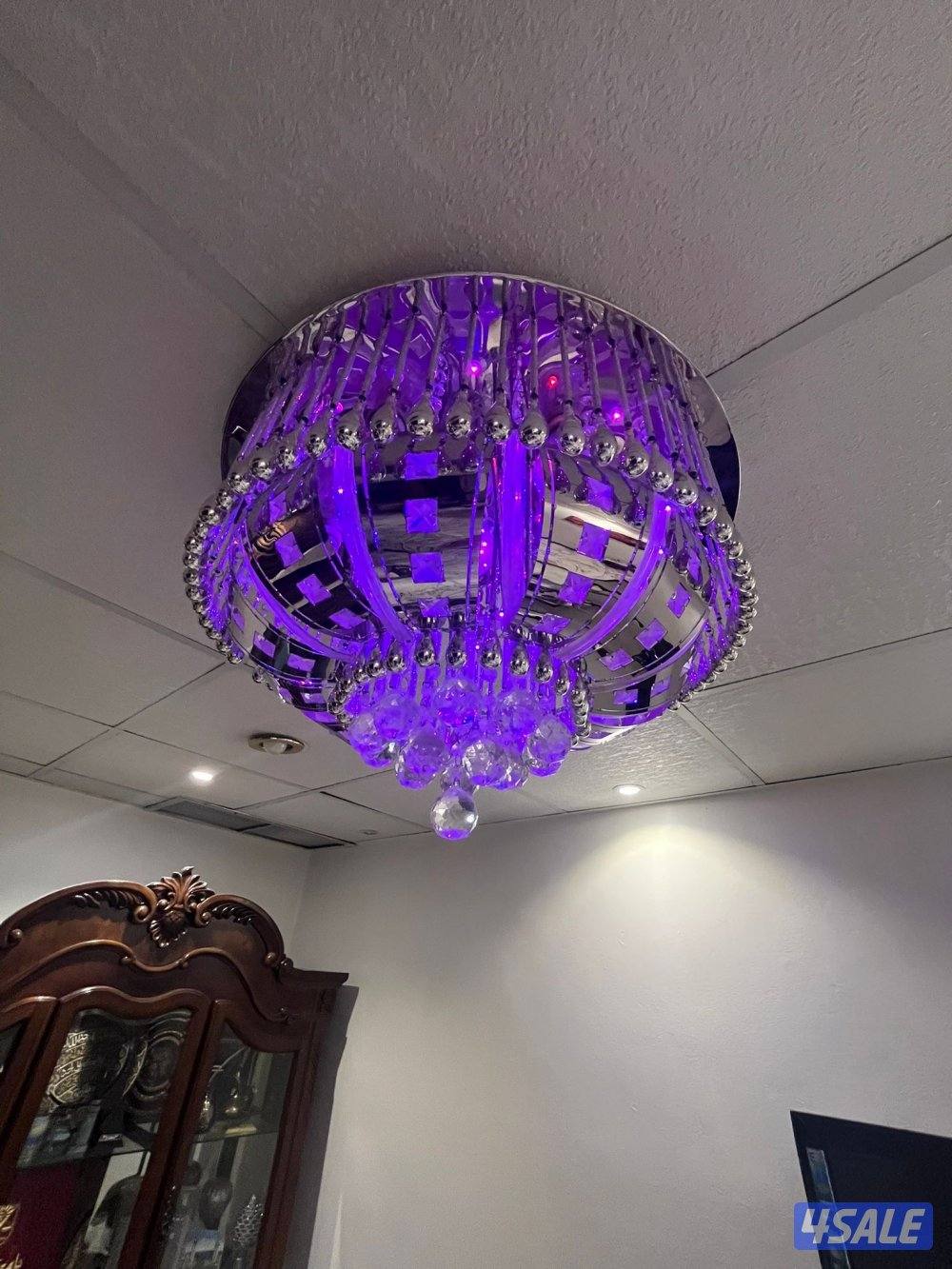 ٣ ثريات سقفية مع بلوتوث متعدده الالوان1