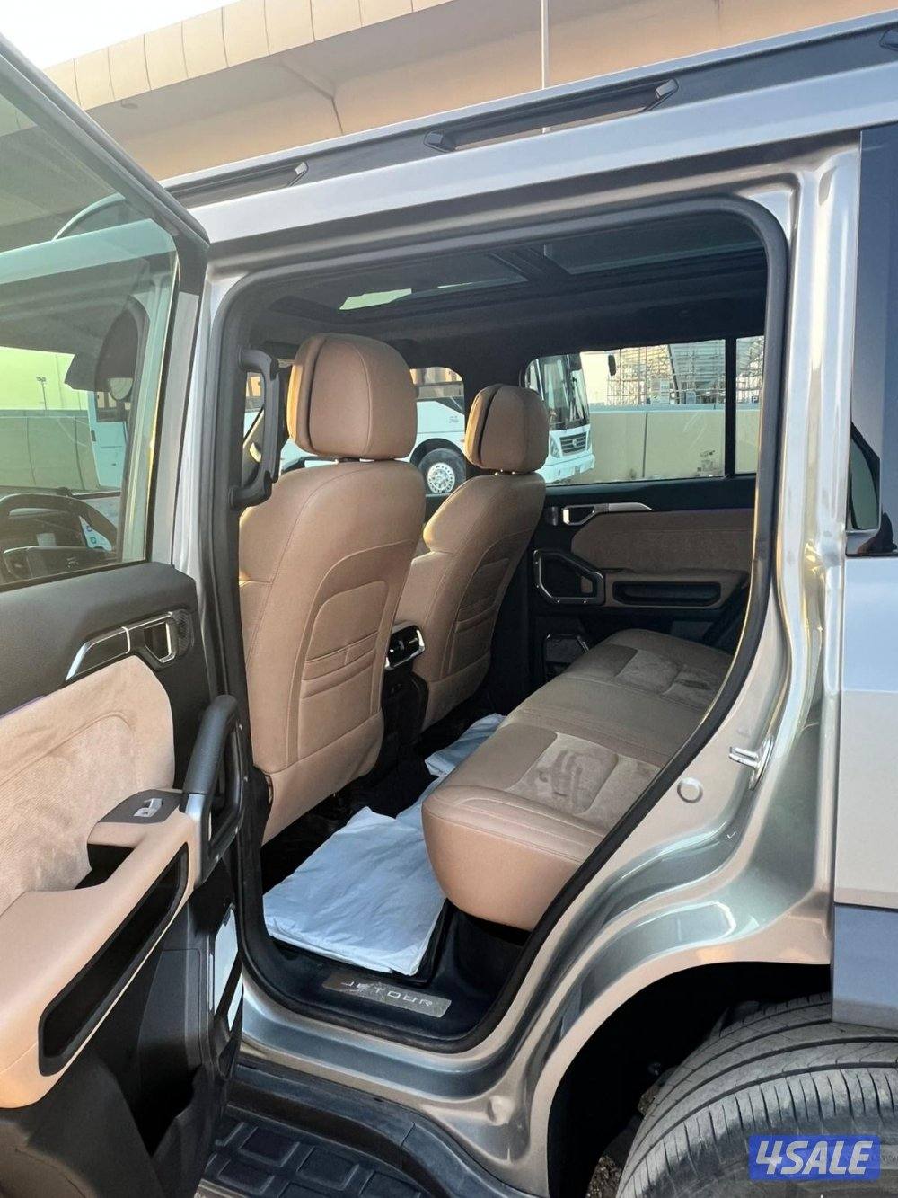 للبيع جيتور المالك الاول سيرفس وكاله12