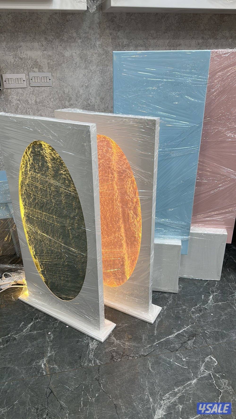 للبيع مشروع كامل معرض ورد وهداياسوق مركزي + مصنع خشبيات واكريليك4