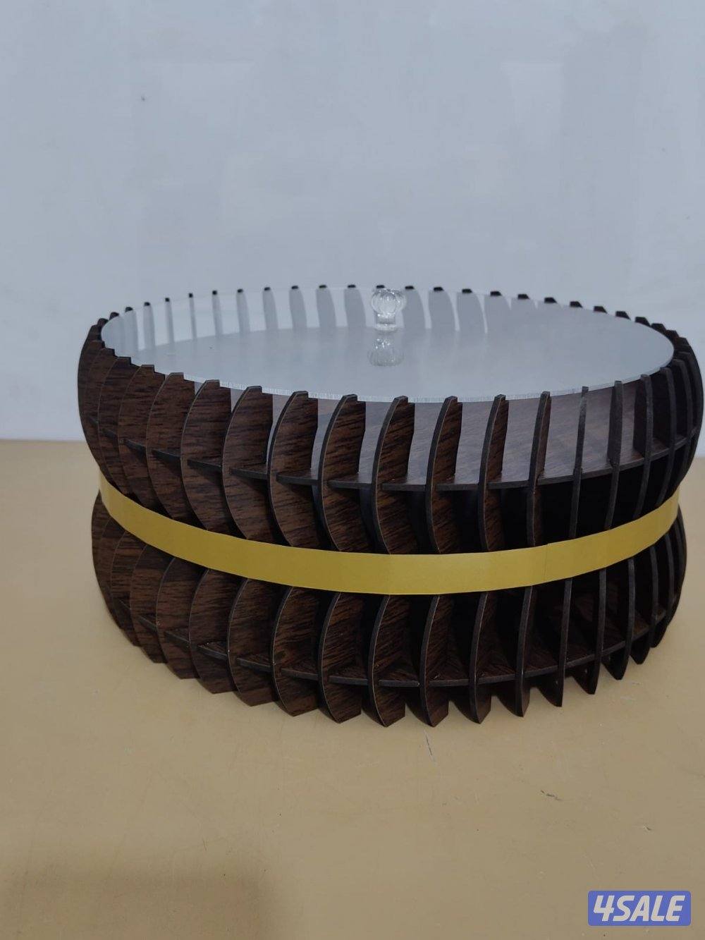 للبيع مشروع كامل معرض ورد وهداياسوق مركزي + مصنع خشبيات واكريليك12