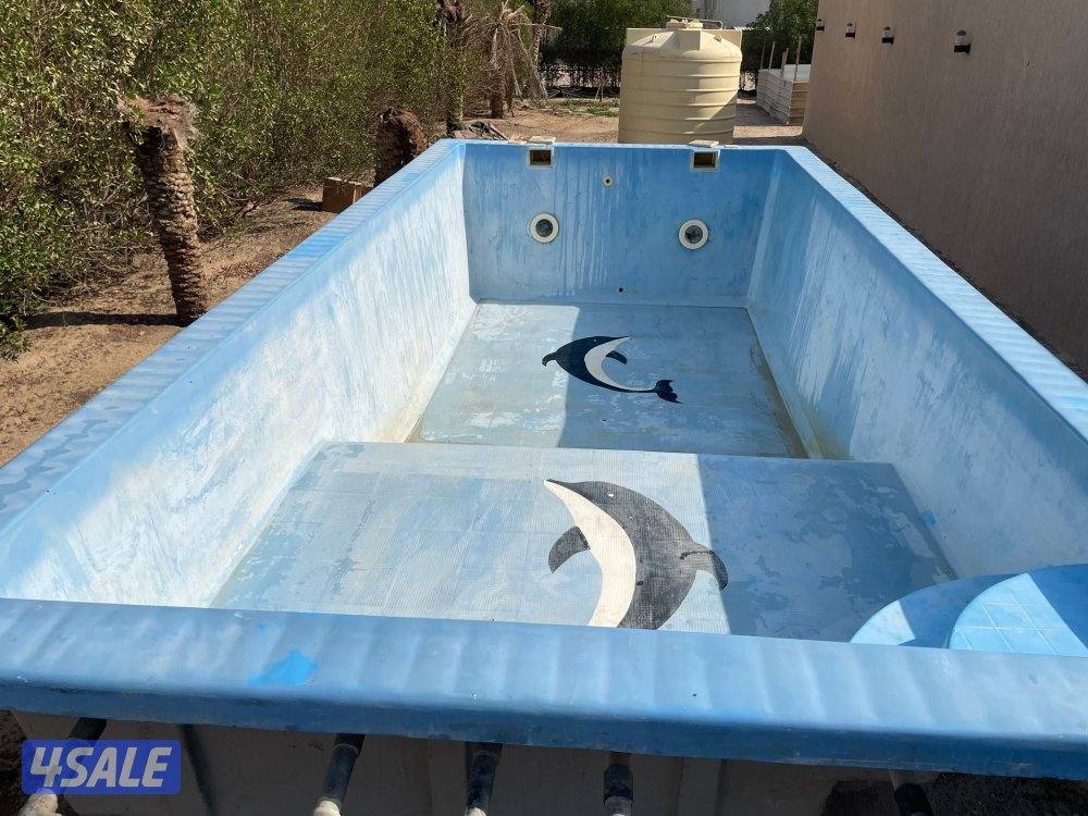 للبيع حوض سباحه0