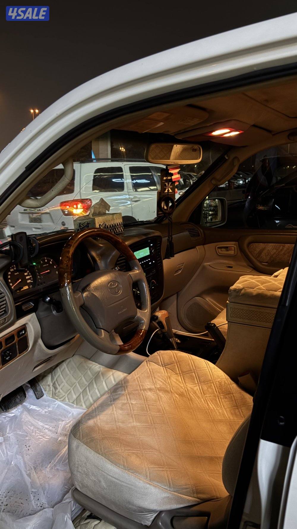 لاند كروز 2001 جي اكس ار محول جي اكس شرط الفحص عليه اربع بوالين 9002