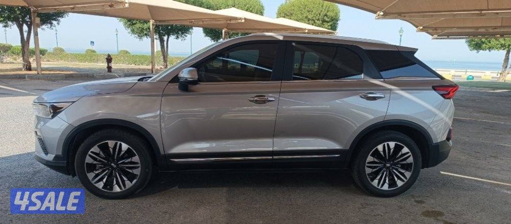 2025بيستون t774