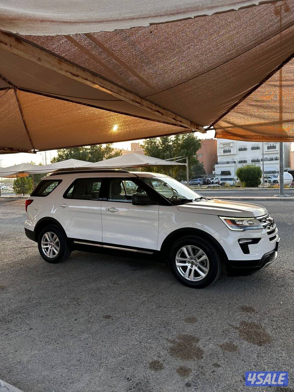 للبيع فورد اكسبلور 2018 وكالة الغانم شرط صبغ الوكالة وبحالة نادرة جدا1