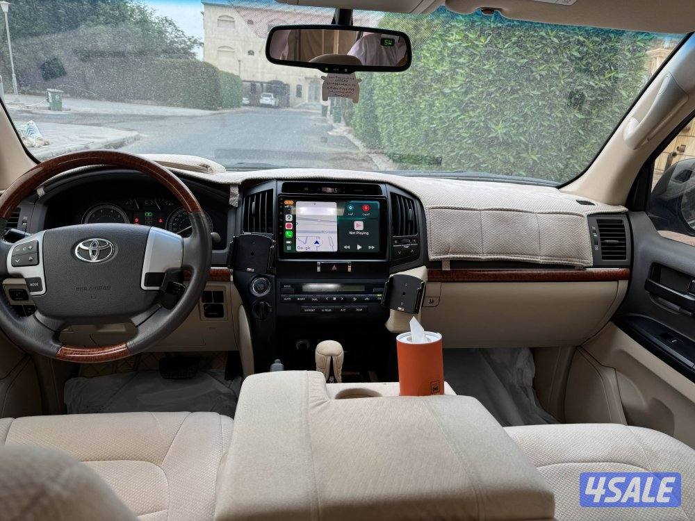 للبيع لاند كروزر جيكسار وارد الساير3